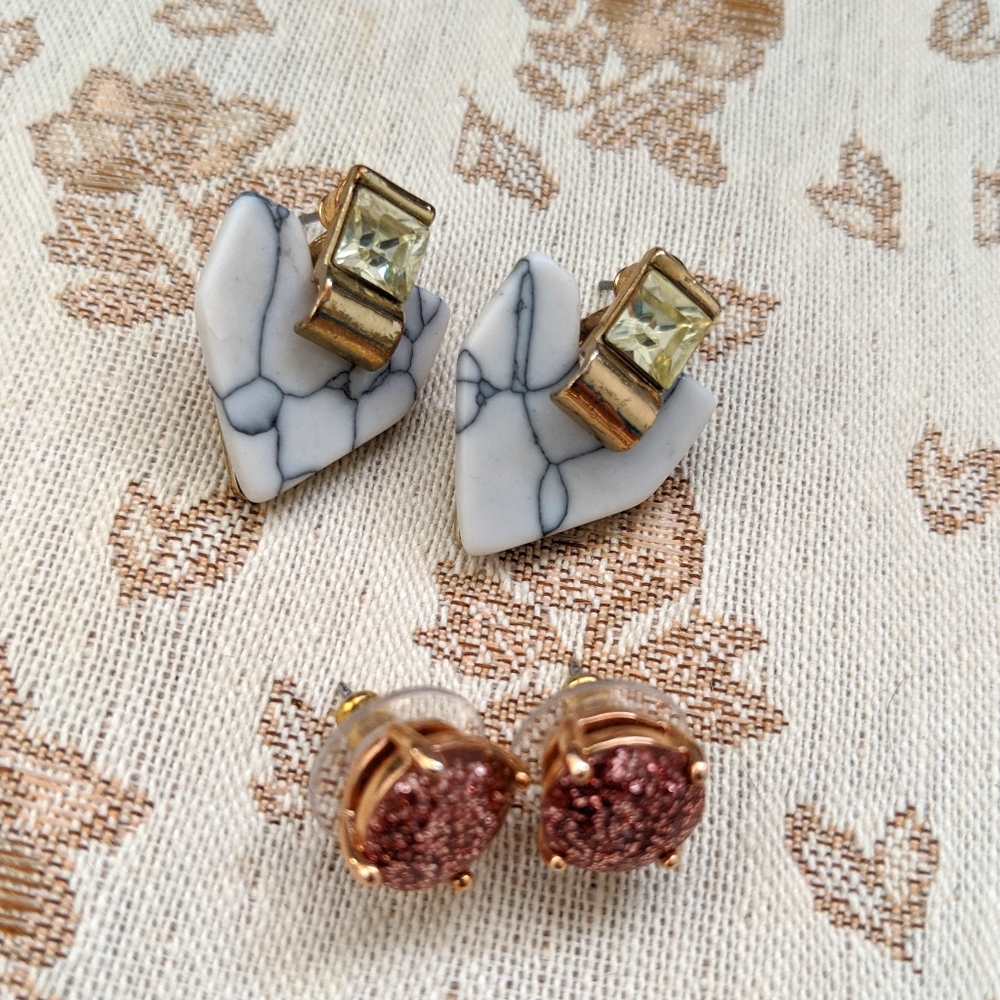⚡FREE W BUNDLE⚡ Earrings - Sparkly Studs